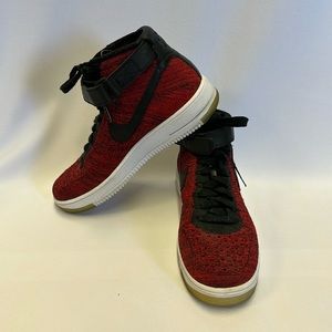 Men’s Nike Fly Knit Air Size 8.5